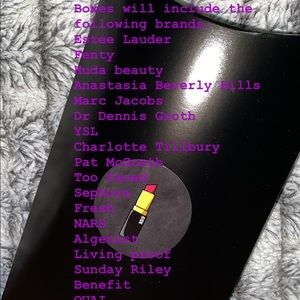 HIGH END MAKEUP MYSTERY GIFT BOX ($70+ VALUE)